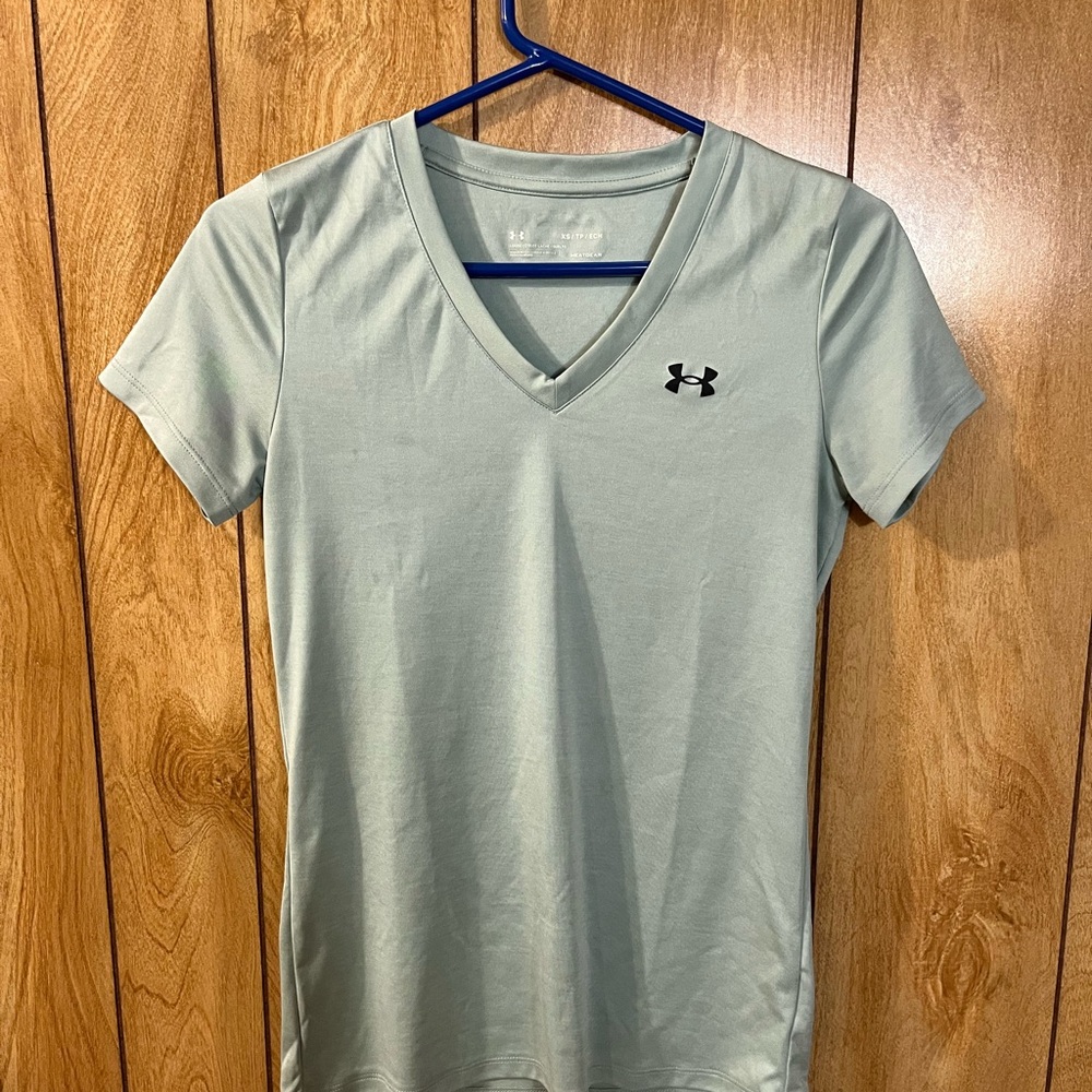 Under Armour Women's Short Sleeve V-Neck Tee - Turqoise